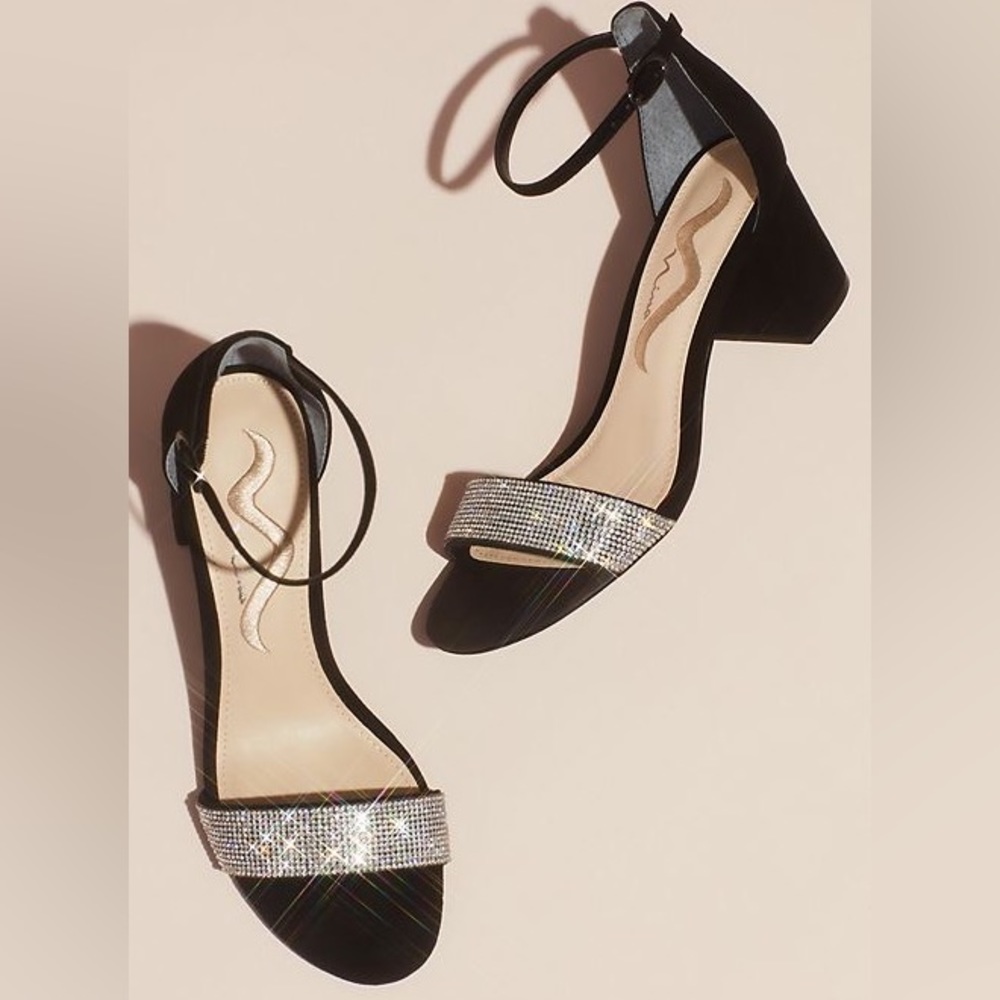 NINA Strap Suede Block Heel Sandals EUC